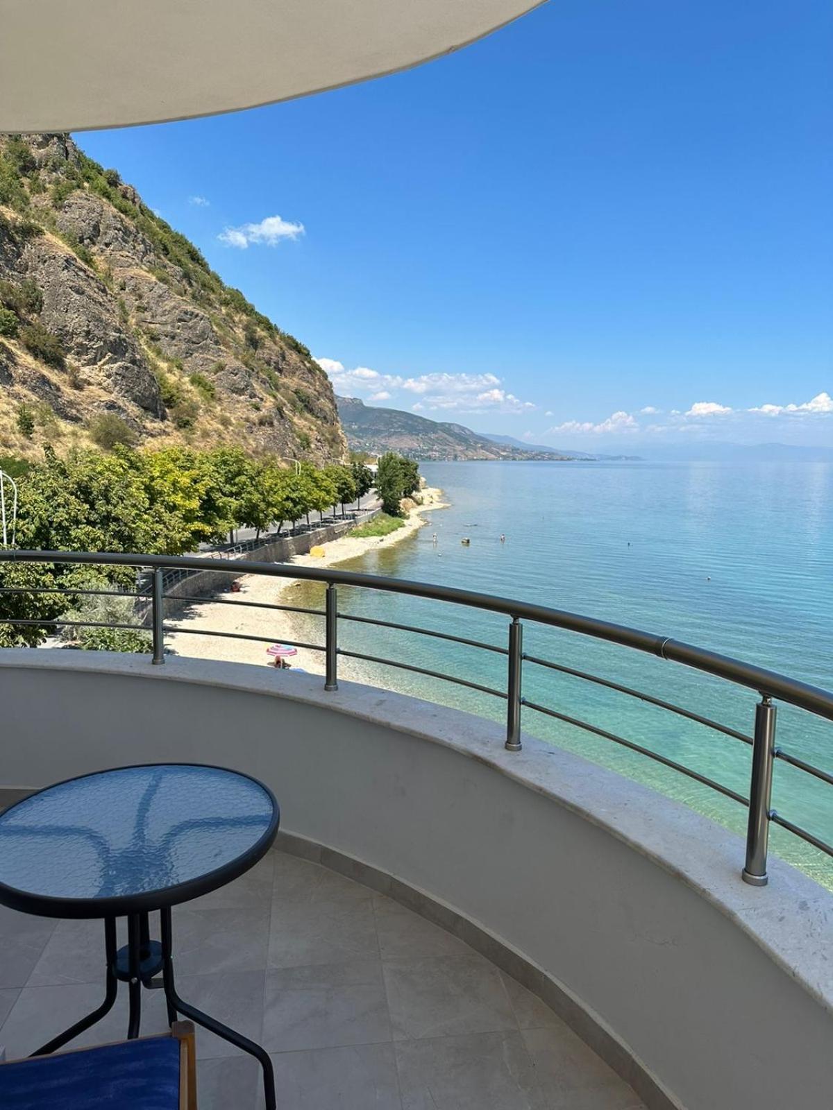 Hotel Demoli Pogradec Zewnętrze zdjęcie