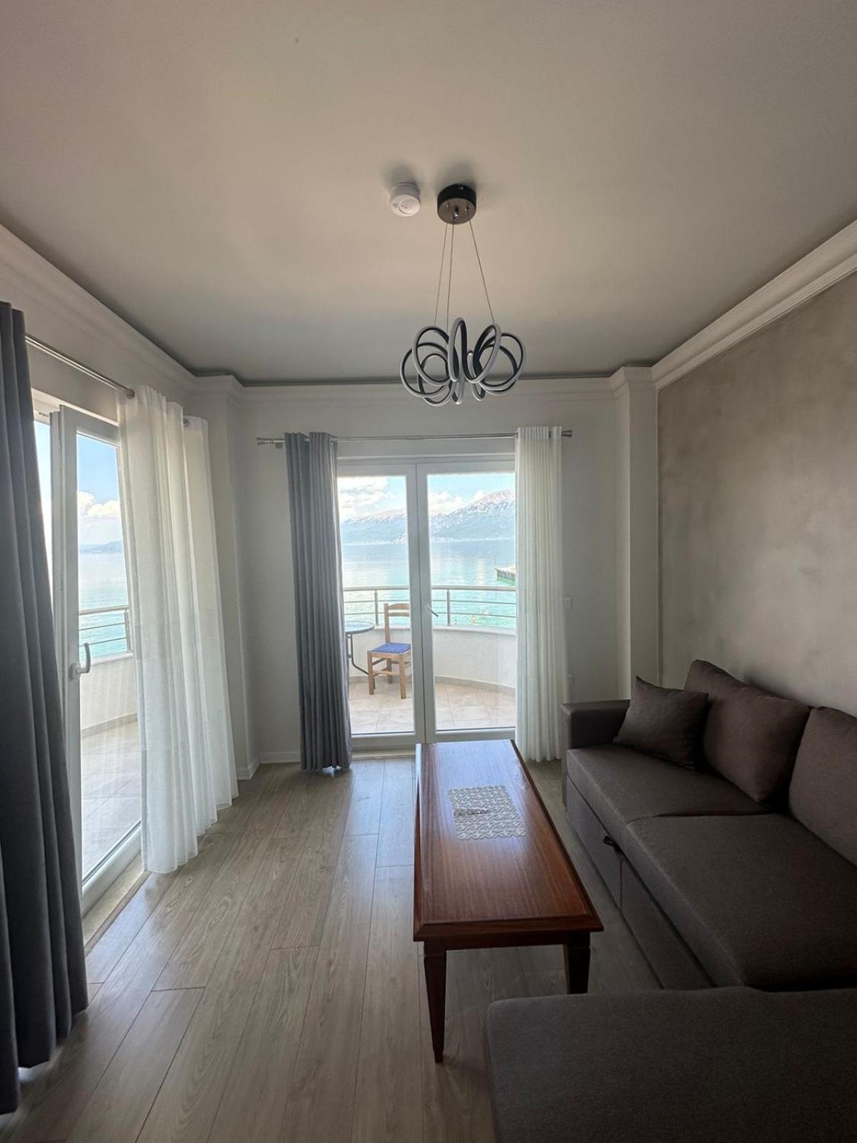 Hotel Demoli Pogradec Zewnętrze zdjęcie