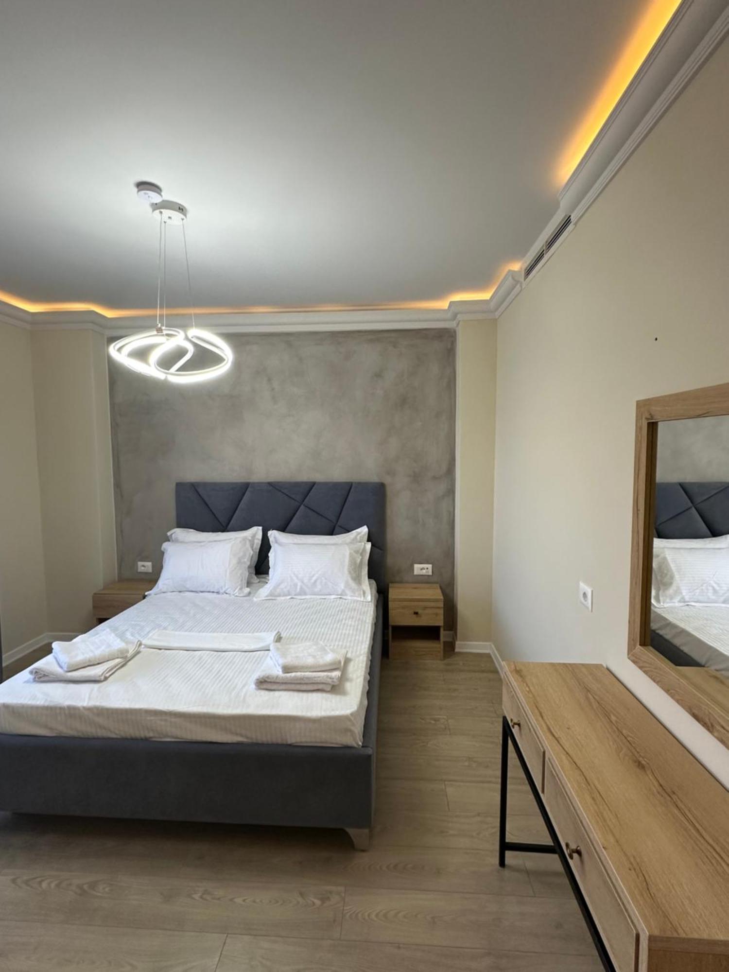 Hotel Demoli Pogradec Zewnętrze zdjęcie