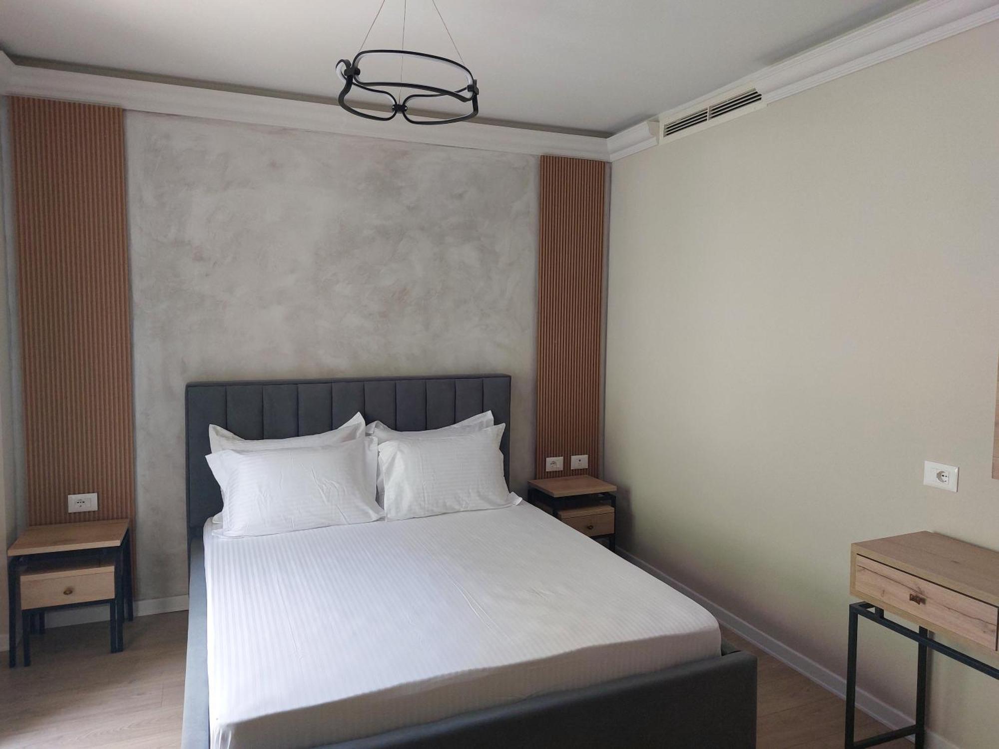 Hotel Demoli Pogradec Zewnętrze zdjęcie
