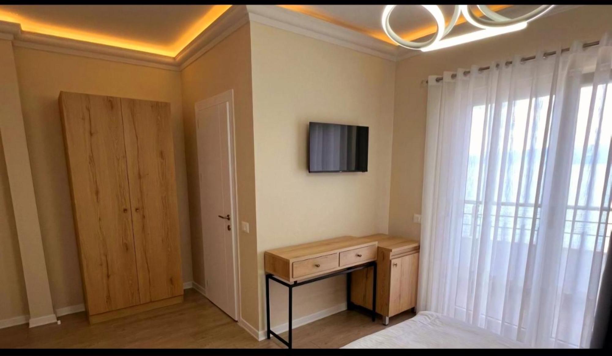 Hotel Demoli Pogradec Zewnętrze zdjęcie
